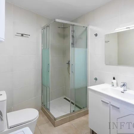 Appartement Inftour Cristina 1 *