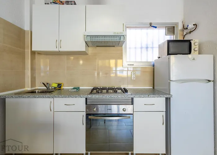 Inftour Cristina 1 Apartment