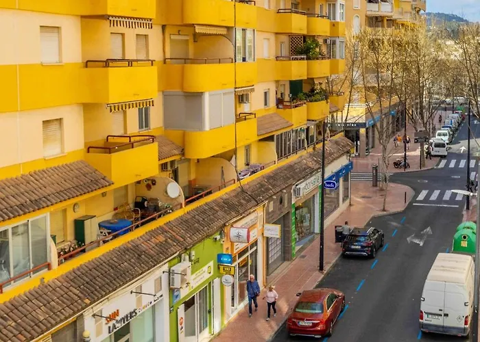 Apartment Inftour Cristina 1 *