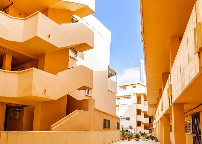 Appartement Inftour Cristina 1 *